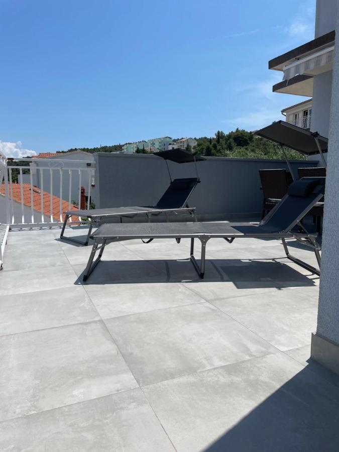 Apartment Roko Trogir Eksteriør bilde
