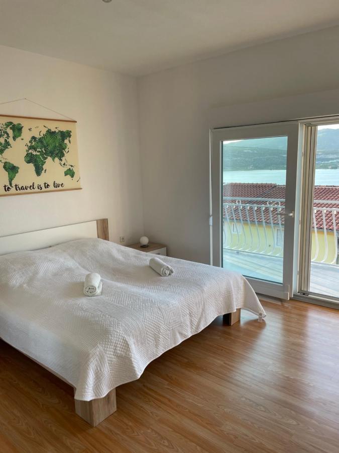Apartment Roko Trogir Eksteriør bilde